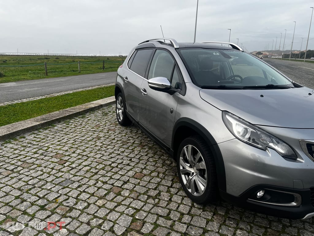Peugeot 2008 1.2 PureTech Crossway EAT6
