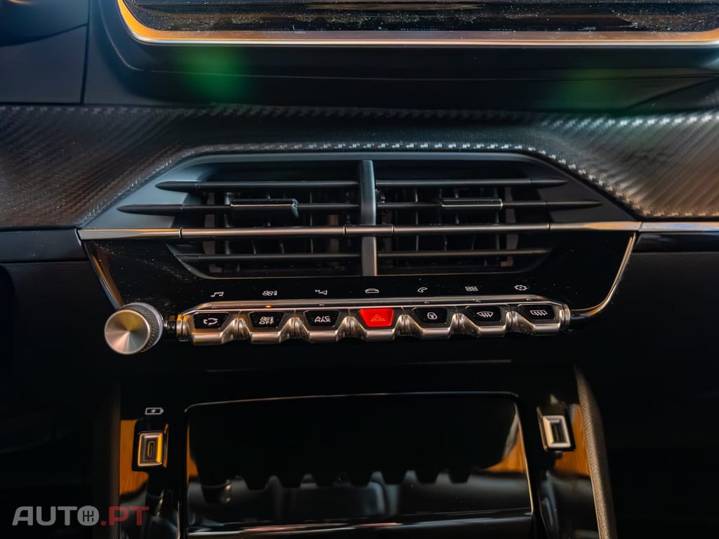 Peugeot 2008 1.2 PureTech Allure Pack