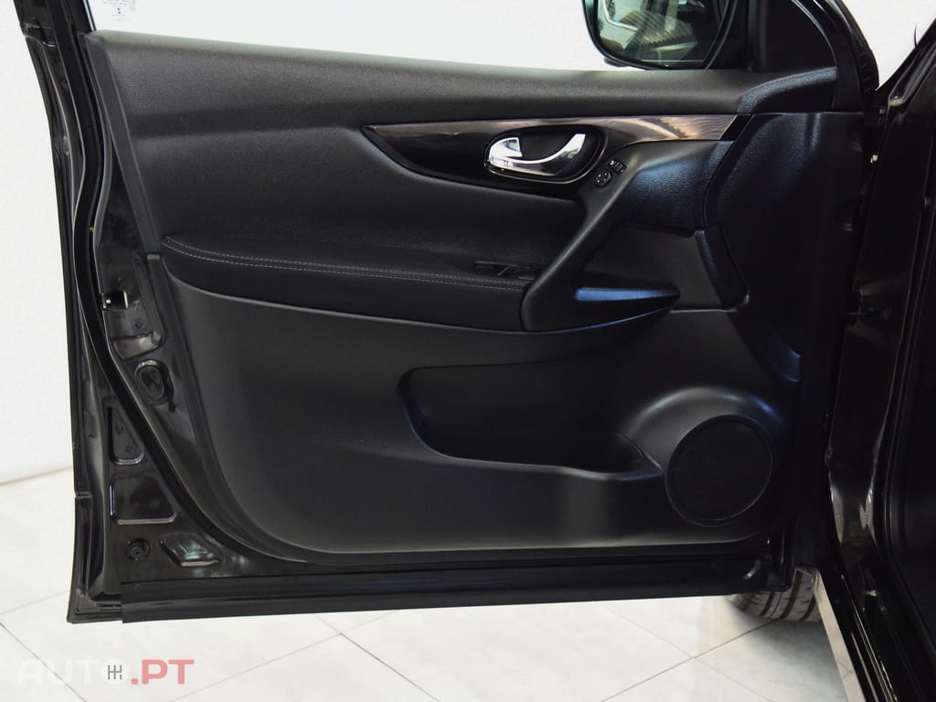 Nissan Qashqai 1.6 dCi N-Tec Xtronic