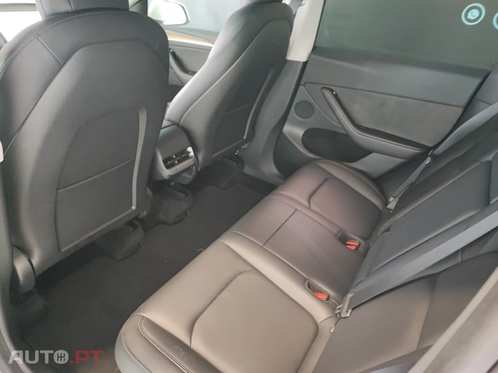 Tesla Model Y Long Range Tração Integral