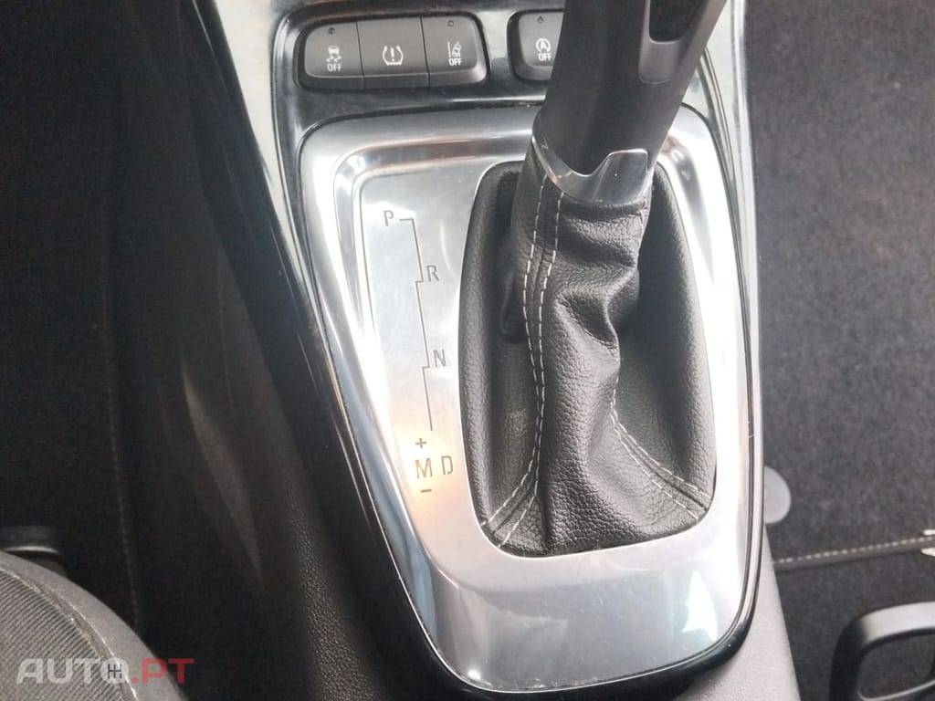 Opel Crossland X 1.2 T Innovation Aut.