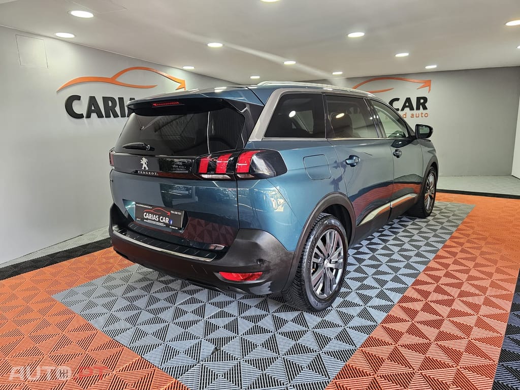 Peugeot 5008 1.5 BlueHDi Allure EAT8