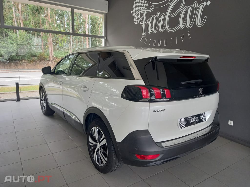 Peugeot 5008 1.5 BlueHDi Allure EAT8