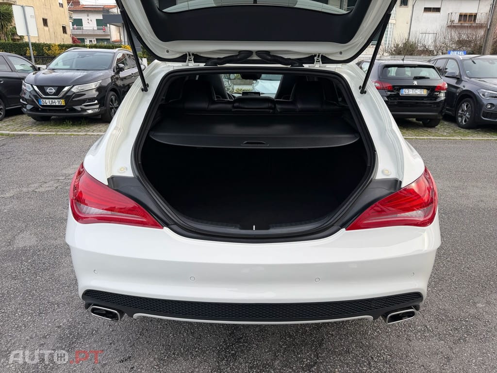 Mercedes-Benz CLA 220 d Shooting Brake AMG Line Aut.