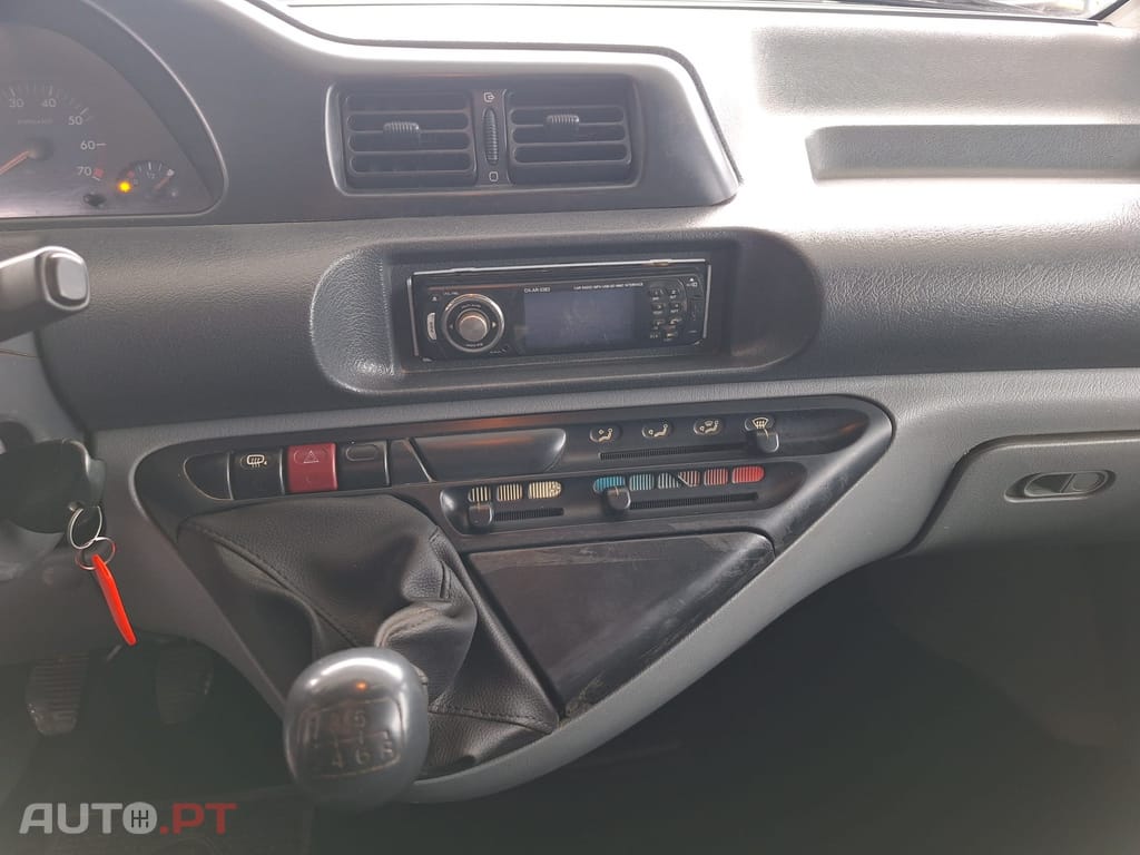 Peugeot Expert 1.9 D Pack CD