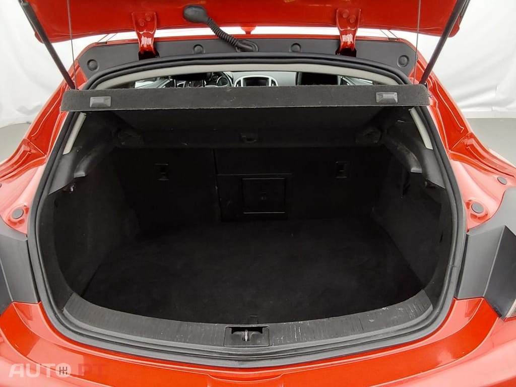 Opel Astra GTC 2.0 CDTi S/S