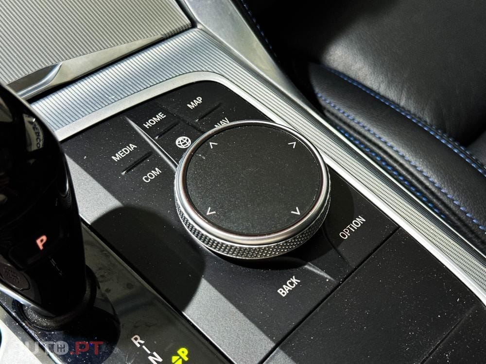 BMW 420 i Pack Desportivo M Auto