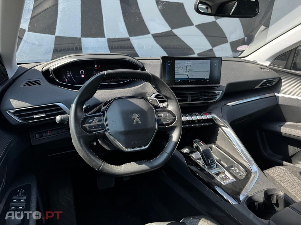 Peugeot 3008 PureTech 130 Stop & Start GPF EAT8 Active