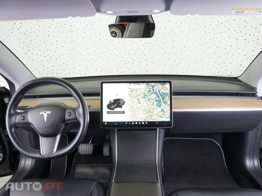 Tesla Model 3 Standard Range Plus RWD