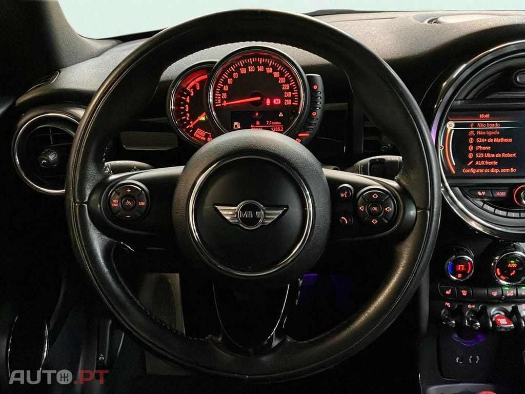 MINI Cooper Cooper SD Cabrio Auto Desportiva