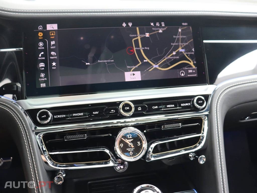 Bentley Flying Spur V6 Hybrid
