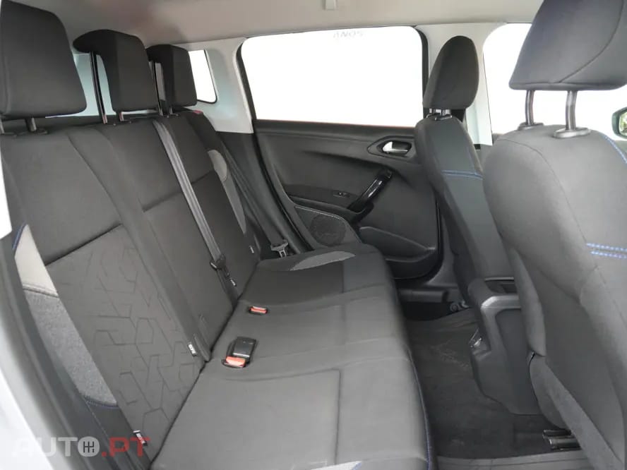 Peugeot 2008 1.5 BlueHDi Allure