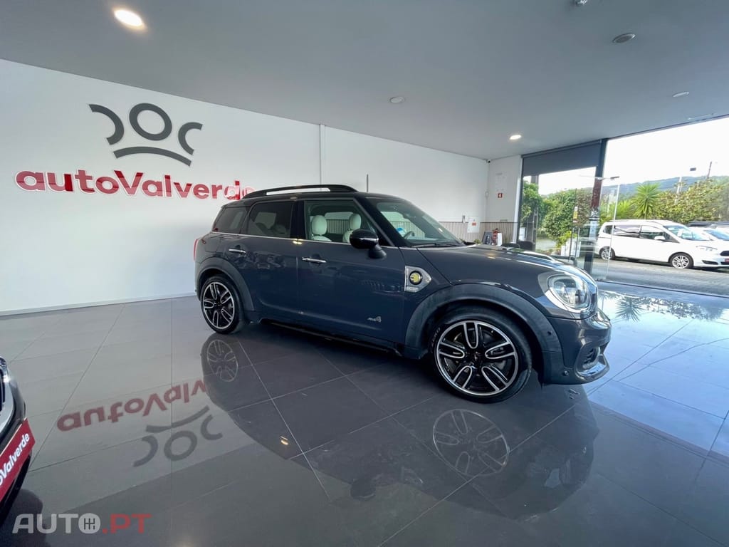 MINI Countryman Cooper SE ALL4 Auto