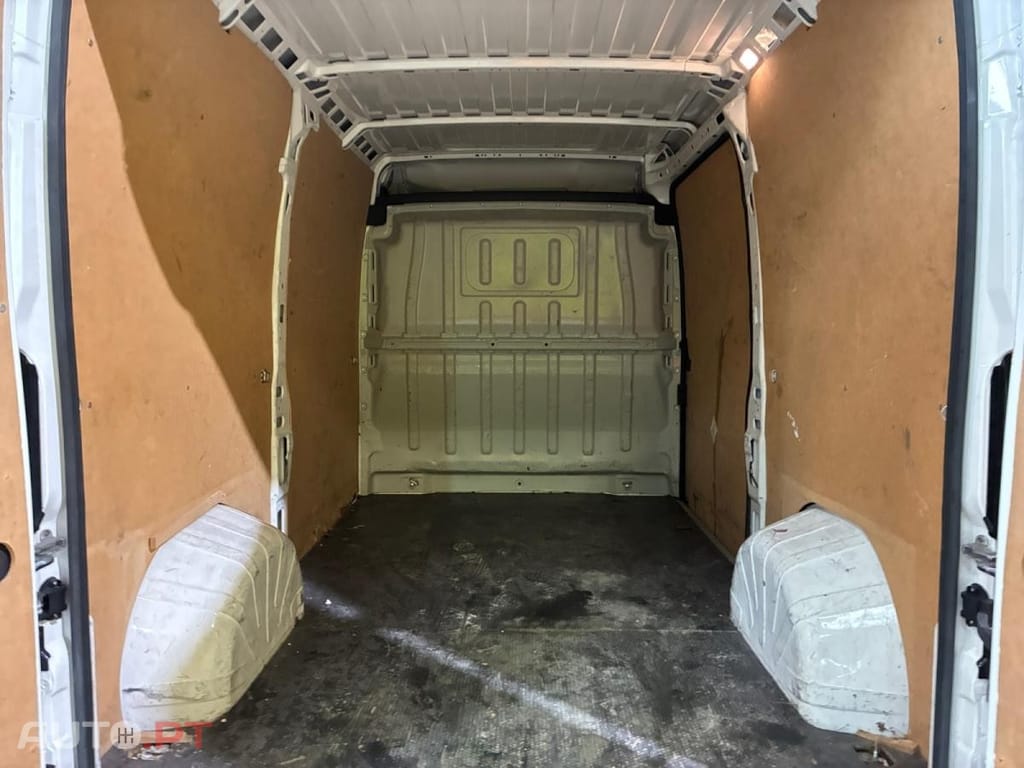 Peugeot Boxer 2.2 BlueHDi 333 L2H2