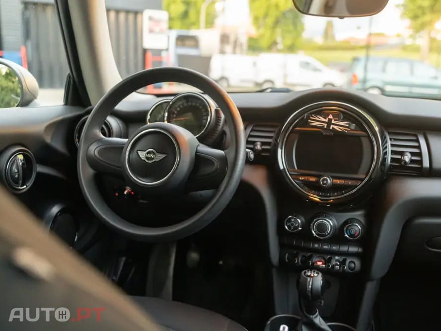 MINI Cooper One