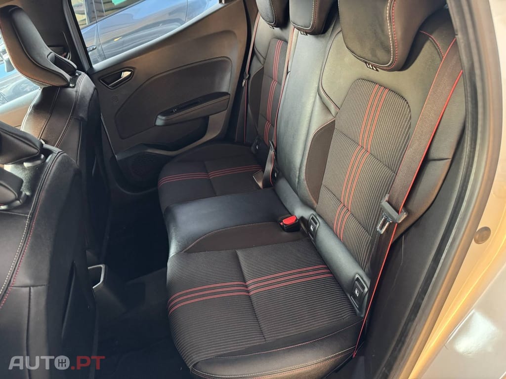 Renault Clio 1.5 Blue dCi RS Line
