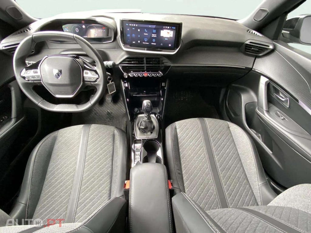 Peugeot 2008 1.2 PureTech Allure