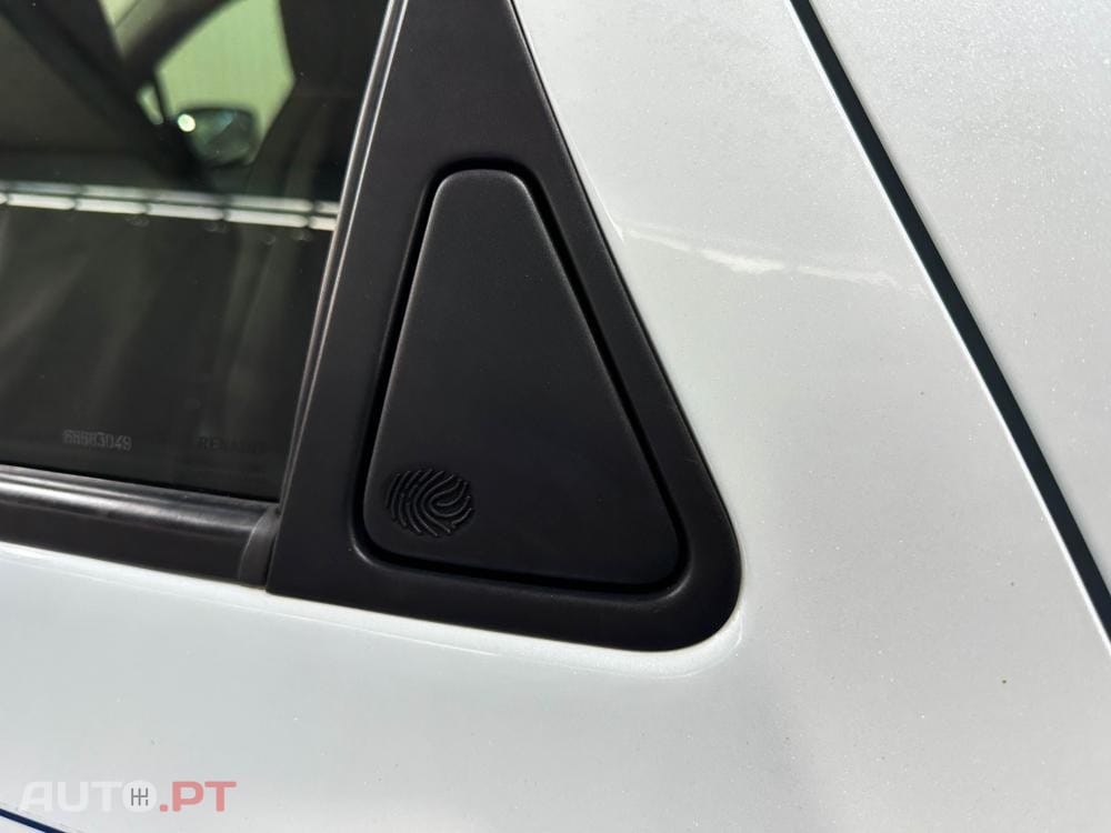 Renault Zoe Outro