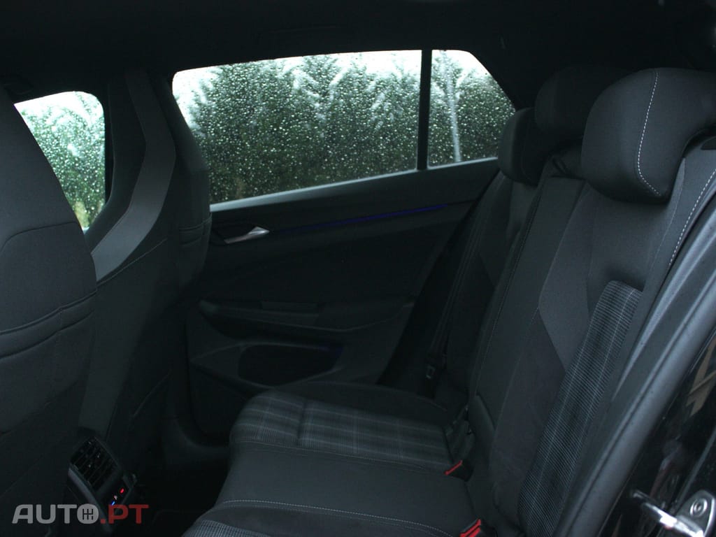 Volkswagen Golf 2.0 TDI GTD DSG