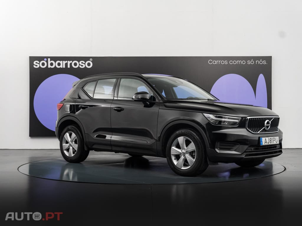 Volvo XC40 1.5 T2 Momentum Core