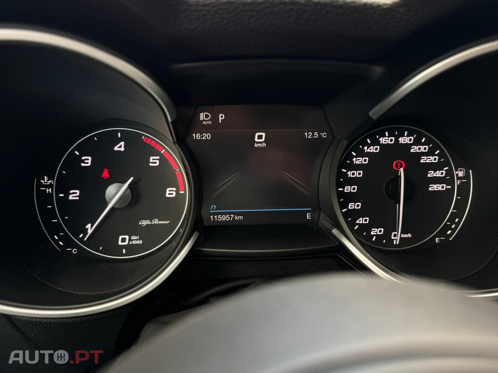 Alfa Romeo Stelvio 2.2 D Super AT8