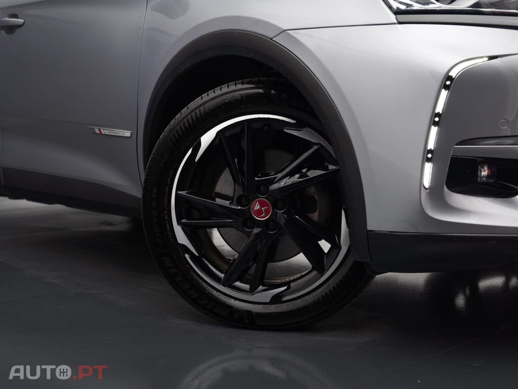DS DS7 Crossback E-Tense Performance Line EAT8