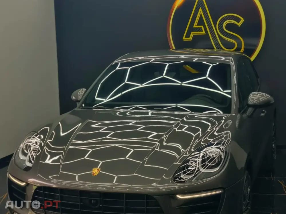 Porsche Macan PDK