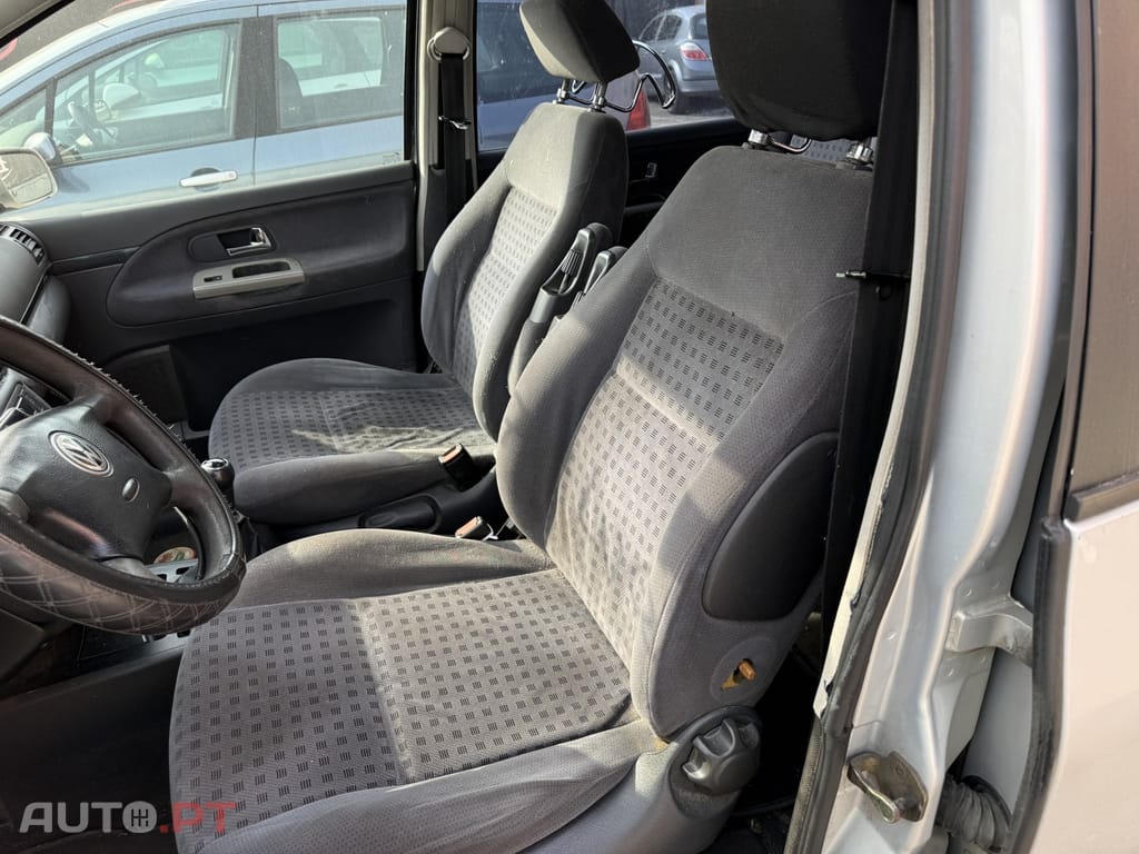 Volkswagen Sharan 1.9 TDi Family