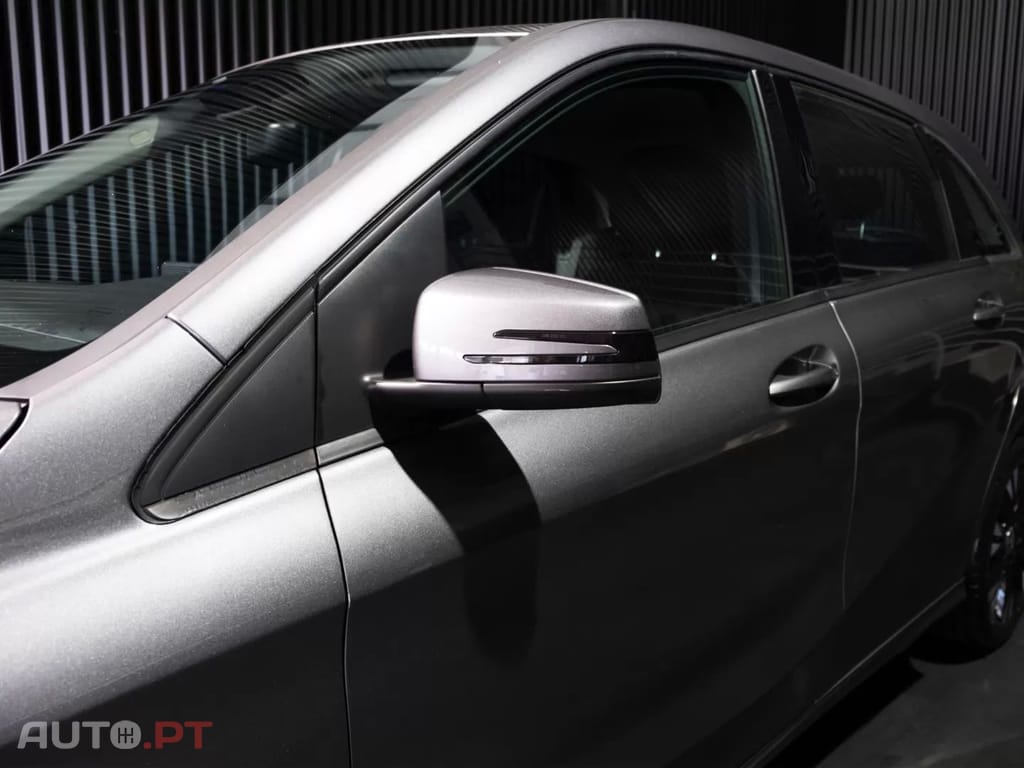Mercedes-Benz B 180 d 7G-DCT