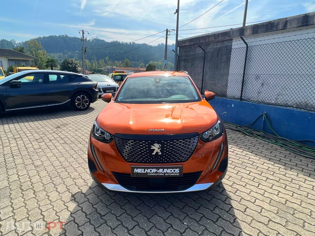 Peugeot 2008 1.2 PureTech Allure