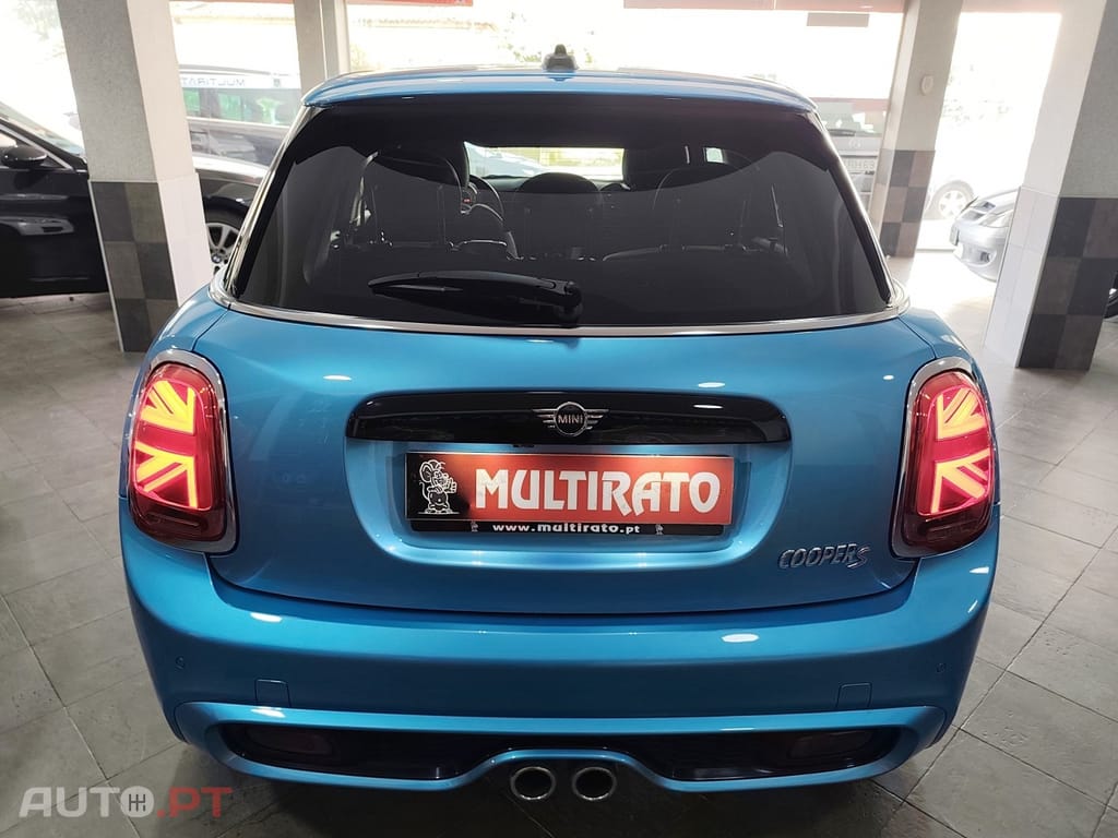 MINI Cooper Cooper S