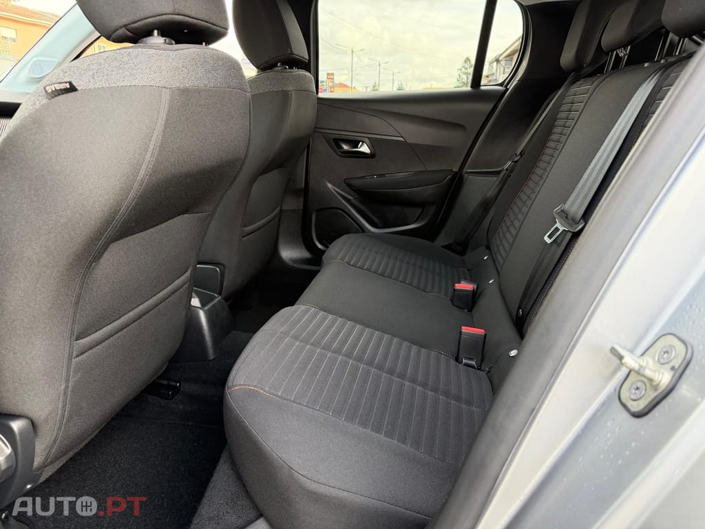 Peugeot 208 1.2 PureTech Allure