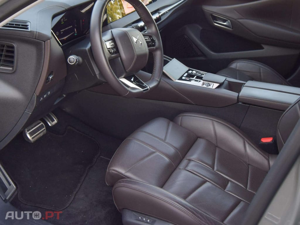 DS DS4 E- Tense 1.6 Hybrid La Premiere