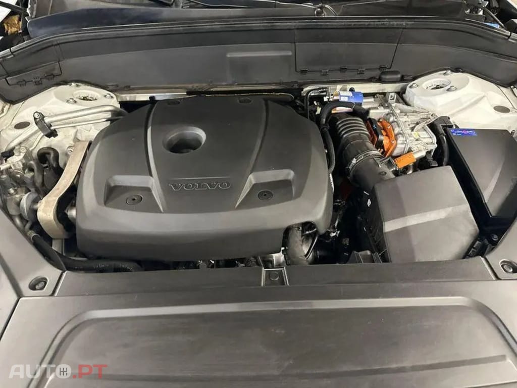 Volvo XC90 I.V.A DEDUTÍVEL T8 AWD