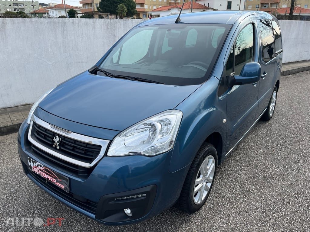 Peugeot E-Partner 50 kWh Premium Standard