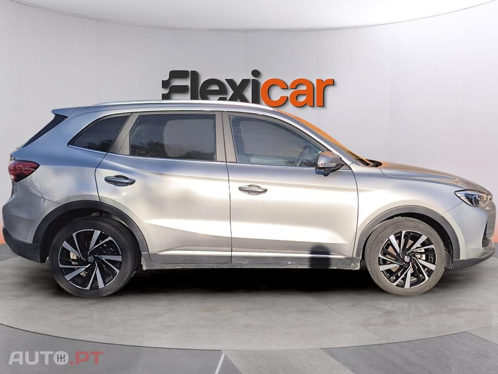 MG ZS 1.5 Hybrid+ Luxury