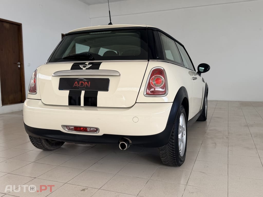 MINI Cooper One 1.6