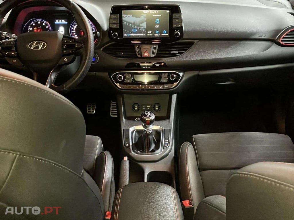 Hyundai i30 N 2.0 T-GDi Performance Pack