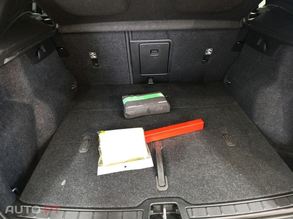Volvo XC40 Recharge Plus