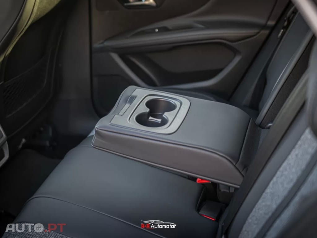 Peugeot 3008 1.2 PureTech Allure Pack EAT8