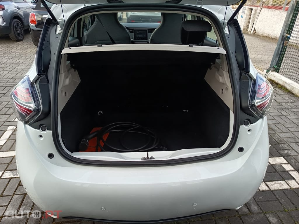 Renault Zoe (c/ Bateria) E-Tech EV50 Equilibre