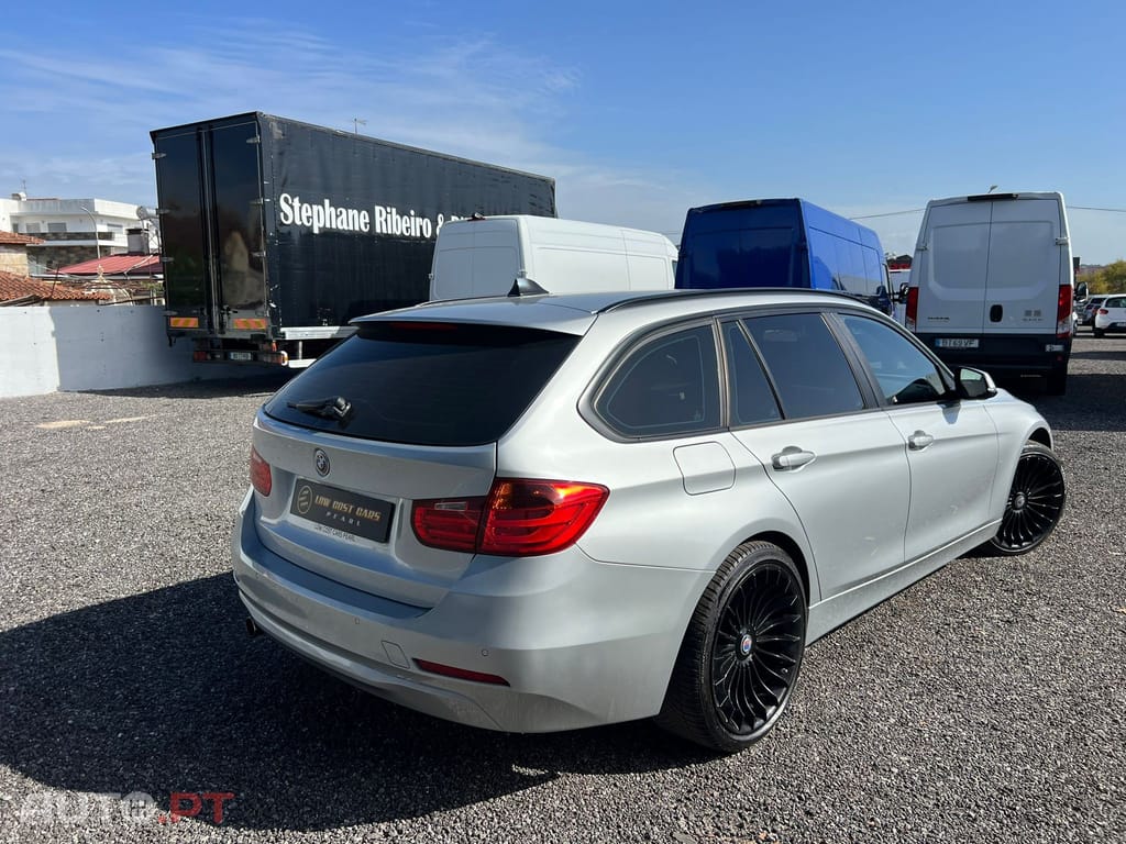 BMW 320 d Touring Auto