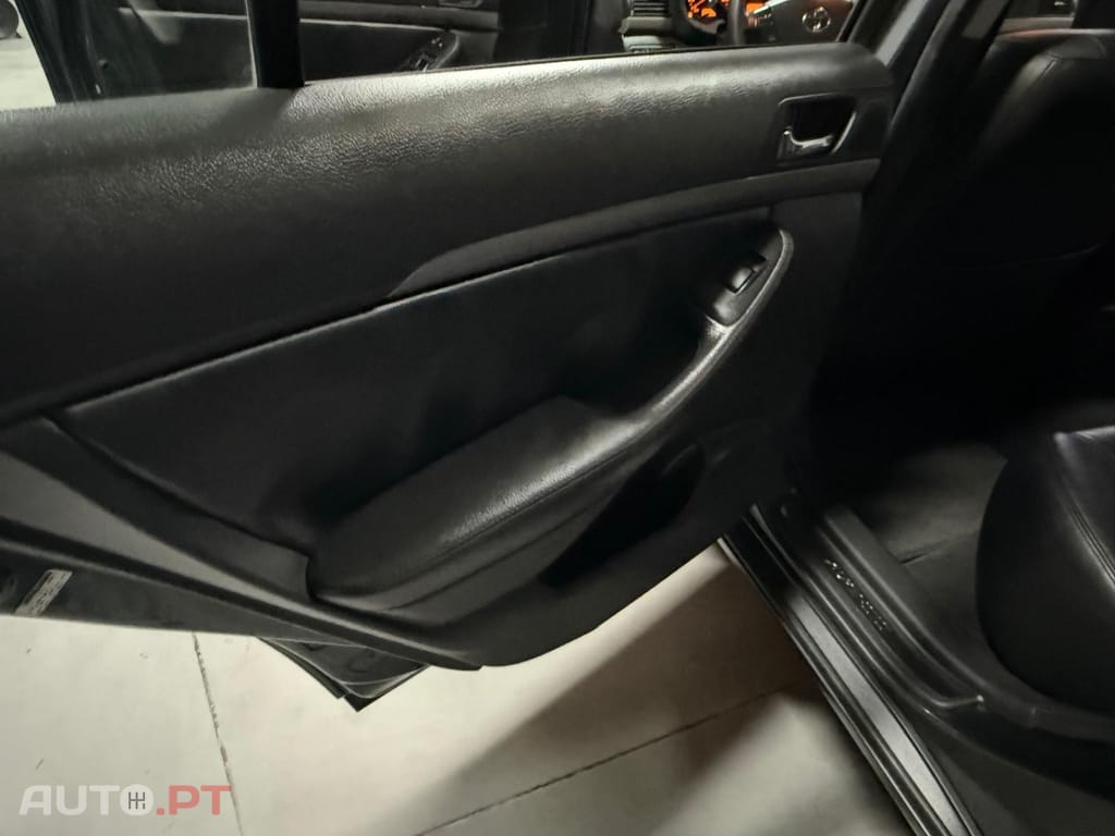 Toyota Avensis 2.0 D-4D Sedan de 2006