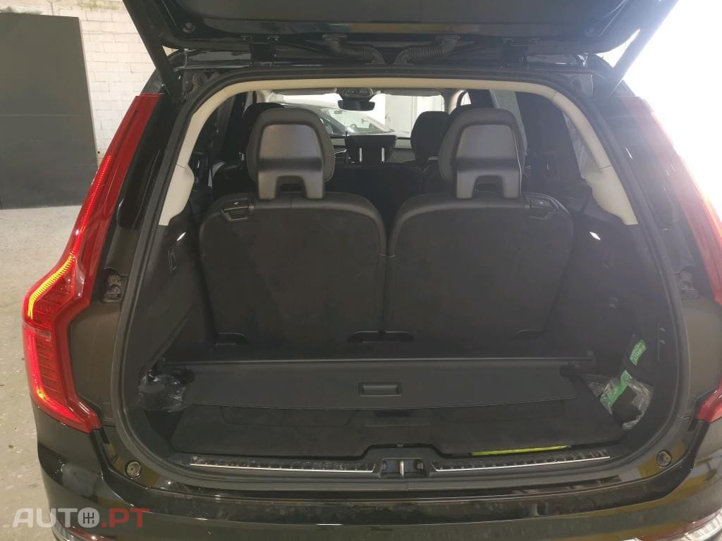 Volvo XC90 2.0 T8 PHEV Plus Bright AWD