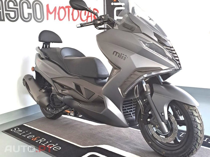 Mitt 125 GT MAX