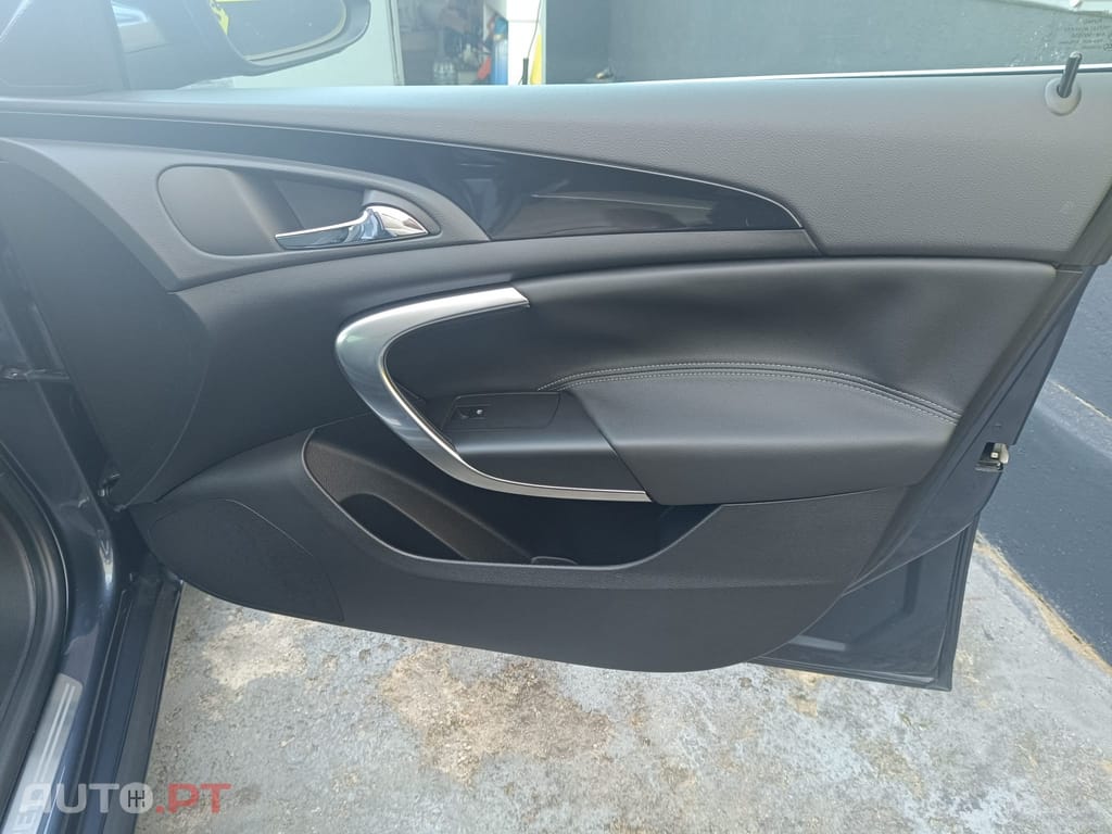 Opel Insignia 2.0 CDTi Cosmo ecoFLEX