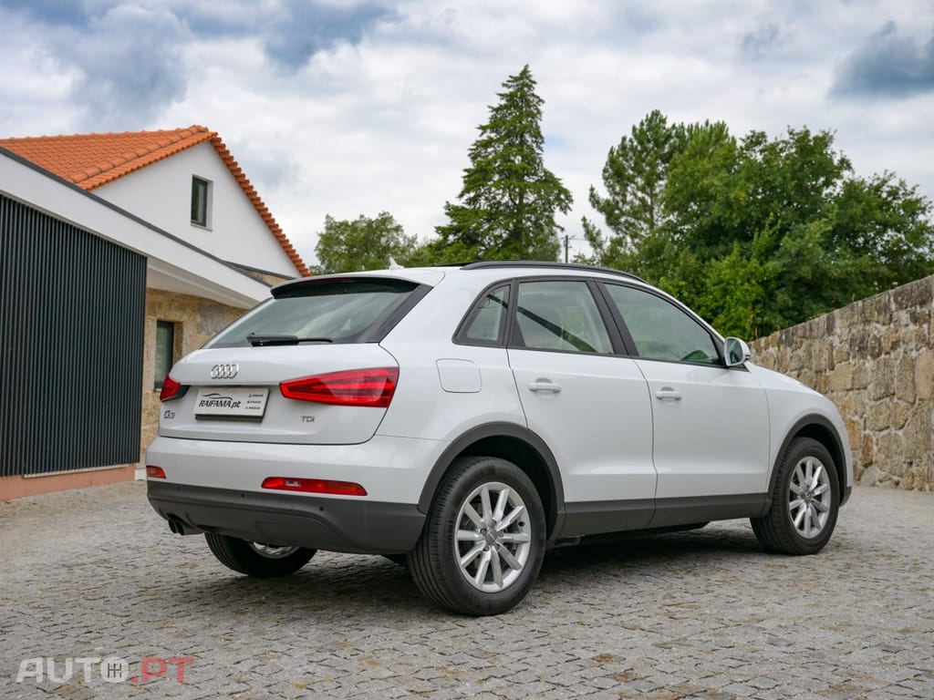 Audi Q3 2.0 TDi Attraction