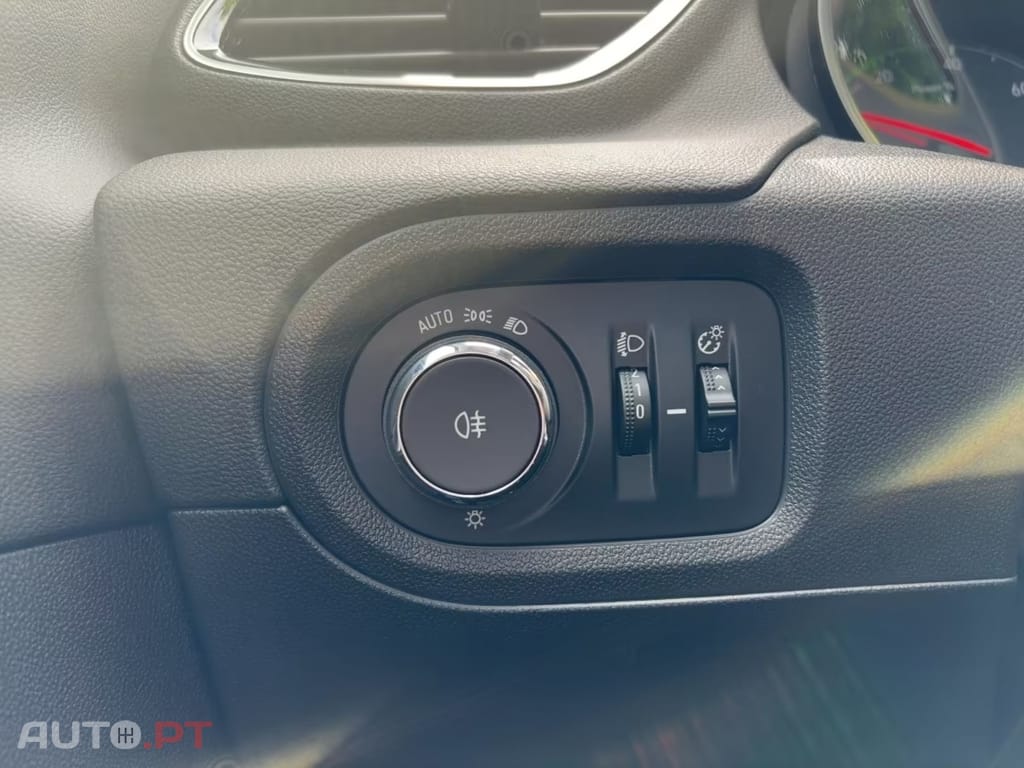 Opel Grandland (X) AT8  