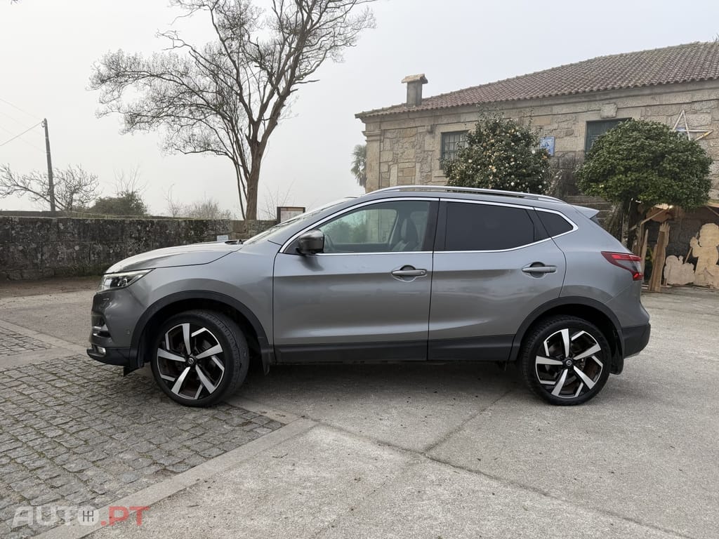 Nissan Qashqai 1.6 Tekna Sport 18