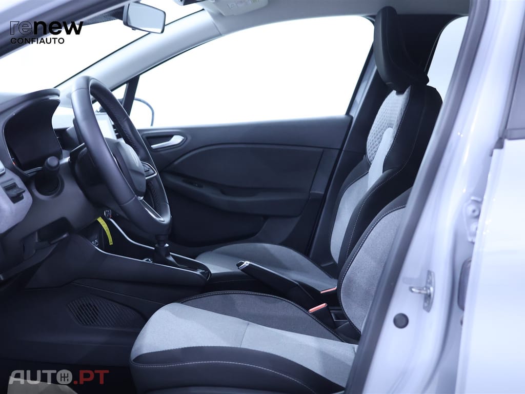Renault Clio Evolution TCE 90 — fotografia 14